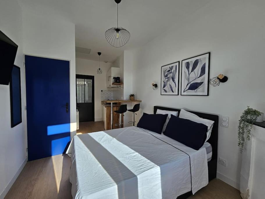 Le Robin Apartment Libourne Exterior photo